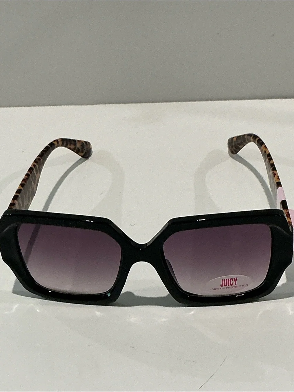 NWT Juicy Couture Black Frame w/Tiger Pattern handles 100% UV Protection glasses